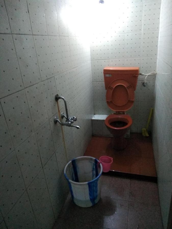 Maniis Homestay Vālpārai Esterno foto
