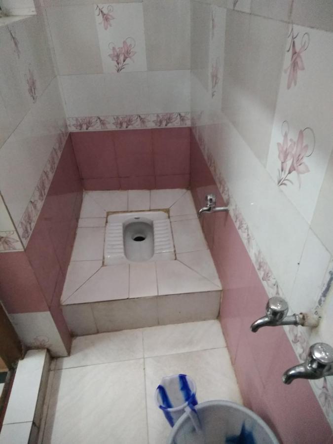 Maniis Homestay Vālpārai Esterno foto